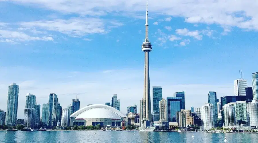 Tháp CN Tower
